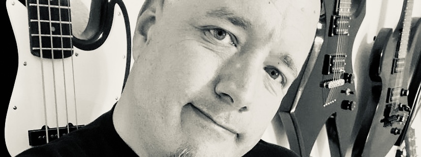 Freelance writing services, Content Writer, Copy Writer, Ghost Writing, Playwrighting, Screenwriting, SEO content. All writing services to add a unique value for your publication, Web site and online presence from award winning journalist Benn Farrell.